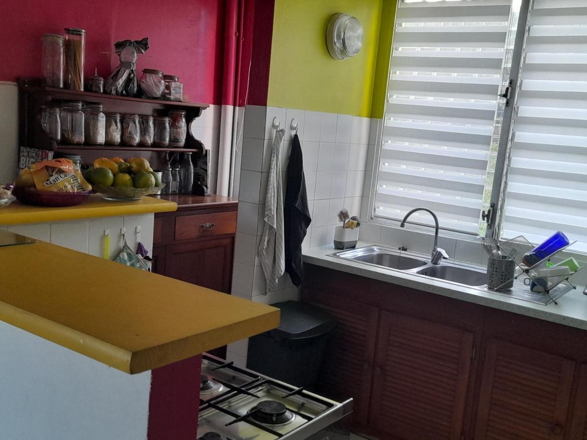 Bayside Apartment Фор дьо Франс Екстериор снимка
